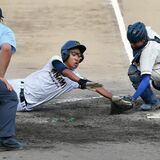 足利南鮮やか“足攻”　地力勝る真工 逆転勝ち　高校野球栃木大会第１日目
