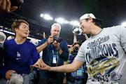 ドジャースが２連覇、山本ＭＶＰ