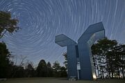 星の下で思う「日常」の大切さ　戦後80年、物価高、自然の猛威…さようなら2025年