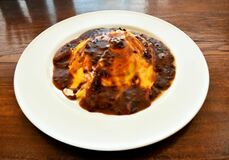 【食べた？】一手間加えた特製ソース　オムライス　カフェ・ド・グラン・ボワ（那須塩原）
