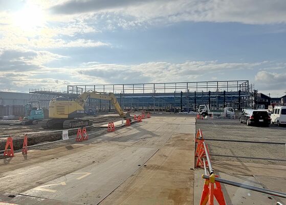 マミーマートが店舗工事を進める現場=6月9日午後、大田原市若松町