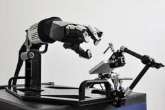 【ホンダ】手指に特化したロボット開発