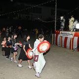 盆踊りにお化け屋敷、夏の夜を満喫　地元団体が小学校でイベント　那須烏山