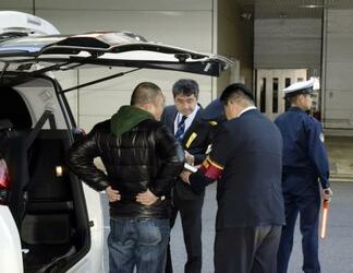 「白タク」摘発、最多113件