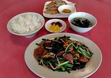 臭みなく歯応え十分　レバニラ定食　中国料理 香蘭（宇都宮）