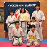 空手６人きょうだいの長女、東日本選手権で準Ｖ　自宅隣の道場で鍛錬　日光・大沢中３年高久さん　