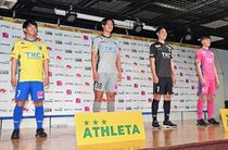 栃木ＳＣ新体制発表会見