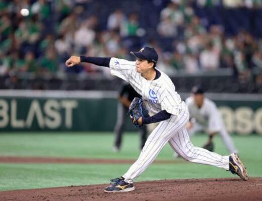 　ＪＲ東日本戦に登板したＮＴＴ西日本・遠藤＝東京ドーム