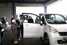 酒田市立浜田小学校5年生が参加!解体事業者の自動車リサイクルへの取り組…