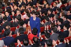 高市氏、党員人気で勢い増す