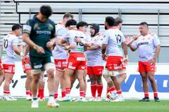 神戸１３勝目、埼玉首位守る