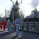 SL大樹と日光江戸村のコラボ列車が運行　寸劇や「花魁道中」も