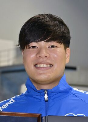 須山晴貴