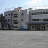 佐野・旧下彦間小跡地に複合施設整備へ　市が発表　飲食店やボルダリング施…