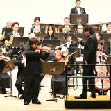 世界的音楽家・佐渡さん指揮で新日本フィル宇都宮公演　ソリストにバイオリンの三浦さん　1400人酔いしれる