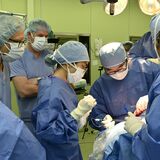 国福大病院・中冨医師の手術法に世界が注目　聴神経腫瘍、聴力温存率７割達成　見学の名医「画期的な成果」