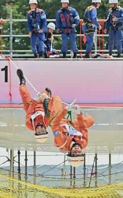 宇都宮市で初めて行われた消防救助技術関東地区指導会＝27日午前11時35分、宇都宮市中里町