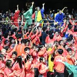 咲き誇る「拍手」、感じた“確かな息吹”　広がる笑顔と踊りの輪　東京デフ…
