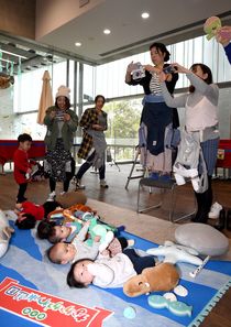 赤ちゃん「ごろ寝アート」初開催　大田原