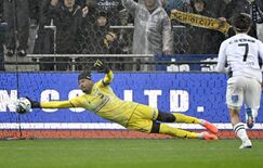 栃木シティGK相澤、相模原戦でPK3本ストップ　勝ち点2の立役者「止め…