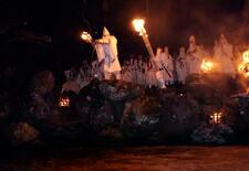 奈良・東大寺へ「お水送り」