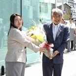 小山・浅野正富市長が２期目の初登庁式「ホームグラウンドに戻ってきた」