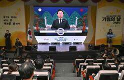 李大統領「被害者の名誉守る」