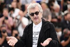 独監督、７５年映画公開停止