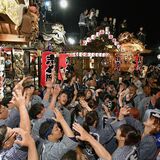 迫力あふれる「ぶっつけ」披露　大田原屋台まつり開幕　屋台９台集結、おはやし競演