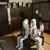 レトロな街と現代アートの融合　足利で９日まで「アートランブル」　路地の14会場に国内外の芸術家が作品展示