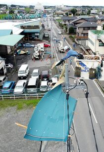 栃木県内各地で突風相次ぐ