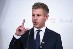 ハンガリー首相、ICC脱退撤回