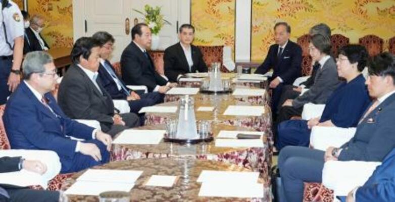 衆参両院国家基本政策委の合同幹事会=10日午前、国会