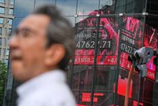 【株価急騰】景気刺激に期待先行