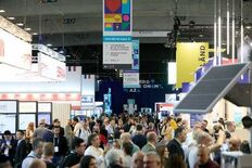 Tomorrow.Blue Economy、港湾、都市、企業におけるブ…