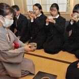 人間国宝の茶わんで本物の茶の湯を堪能　佐野の「田村耕一美術館」で市内高…