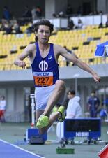 金井（作新高－順大）が２位 男子１部三段跳び
