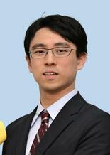 囲碁、一力遼天元が先勝