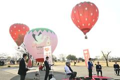 ミニバルーン披露しＰＲ