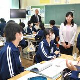 議員の活動知って　日光市議会、今市中で初の報告会　生徒のアイデアも耳に