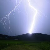 栃木県内、25日夜遅くにかけて大雨や雷、突風に注意警戒を