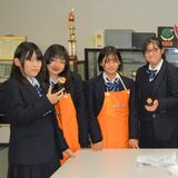 とちおとめ入りソース開発　佐野松桜高　「上品な甘さ」商品化