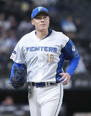 　日本ハムの山崎＝３月、エスコンフィールド