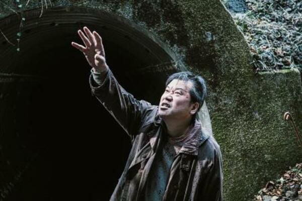 （Ｃ）佐藤二朗　永田諒／ヒーローズ　（Ｃ）２０２６　映画「名無し」製作委員会