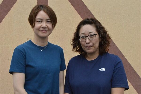 桜井佳奈さん(左)と田中佳代さん
