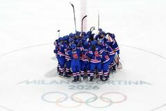 アイスホッケー女子は２強対決