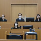 「娘の苦しみ身をもって体験して」母親が涙の訴え　法廷でドラレコ音声　女子高生死体遺棄事件初公判