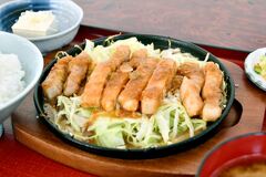 【食べた？】ご飯が進む甘辛特製タレ　鉄板トンテキ定食　鉄板トンテキ えびす食堂（大田原）