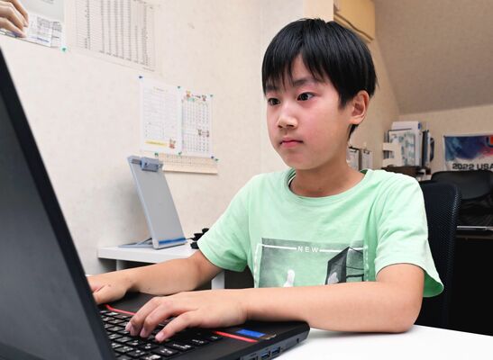全国大会出場を決め、練習に励む岡田さん