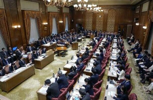 2026年度予算案に関する基本的質疑を実施した参院予算委=16日午前